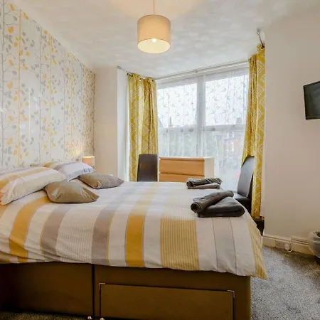 بيت للعطل Hallam House Filey